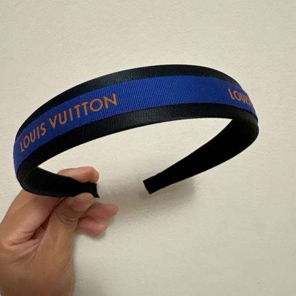 Louis Vuitton Ribbon Headband - Picture 2 of 6
